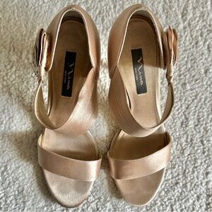 Nina Champagne Satin Strappy Heels sz 10
